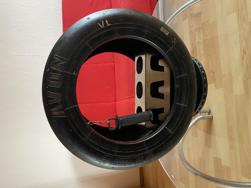 Rennreifen/Slick Getränkeständer, Slickbar, Motorsport Geschenk, 