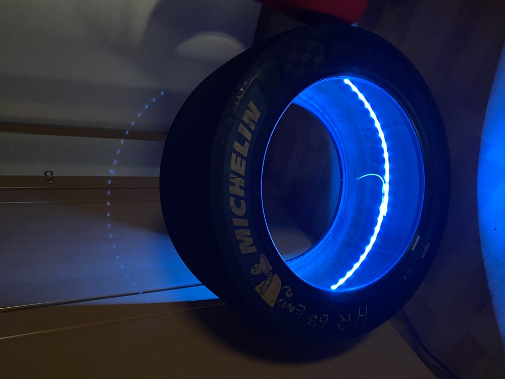 Racing Slick mit LED Beleuchtung