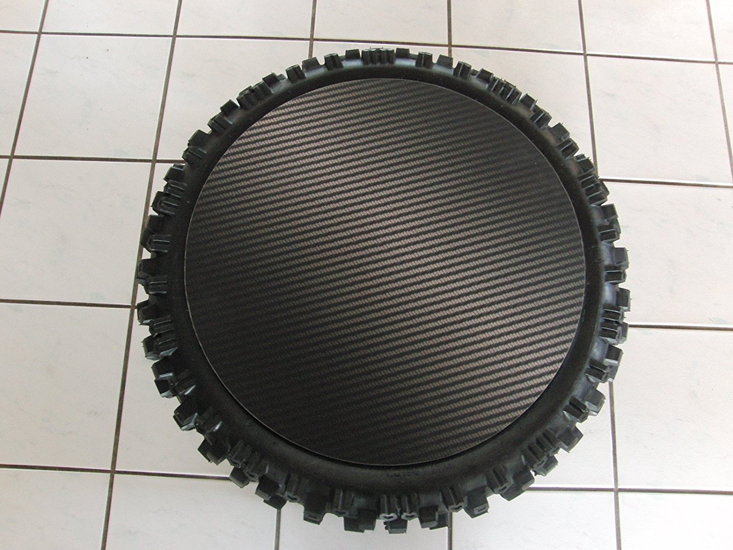 Tisch "Racing-Carbonoptik" aus MX Reifen