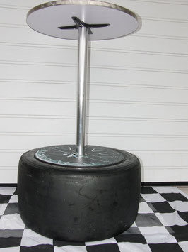 Racing Slick Bistrotisch aus Alu aus der DTM, GT 3, Porsche Cup, Formel...
